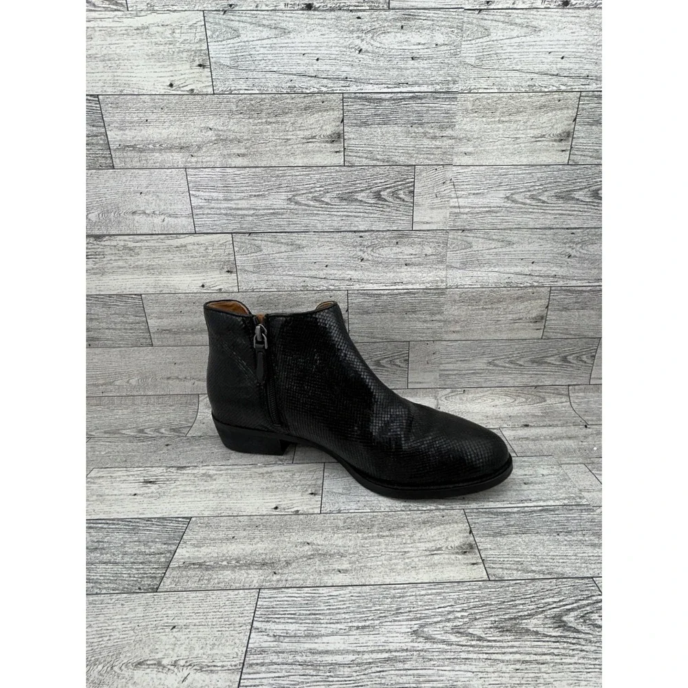 ECCO Black Snakeskin Embossed Leather Ankle‎ Boots Side Zip EU 38 US 7-7.5